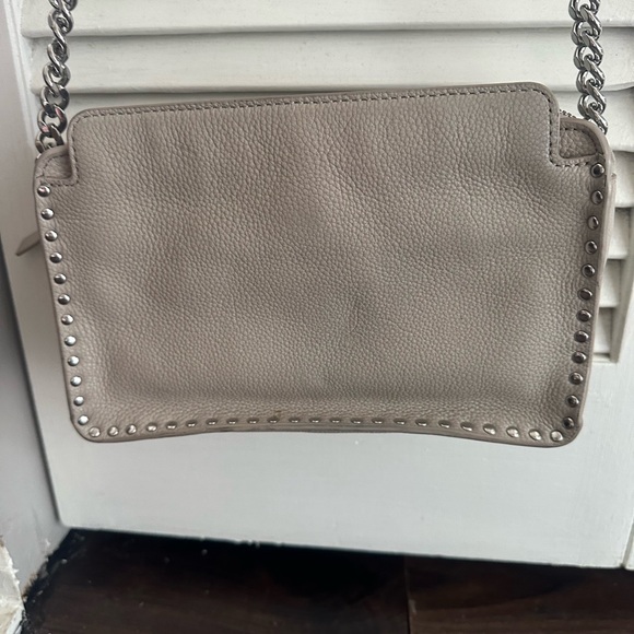 MICHAEL KORS ASTOR STUDDED LEATHER CROSSBODY MESSENGER BAG - Picture 2 of 5